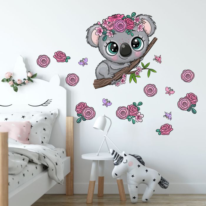 koala s kvitkami a motýľmi