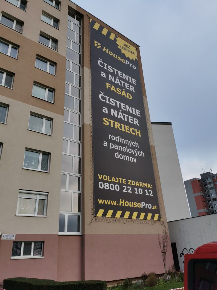 výves banneru HousePro