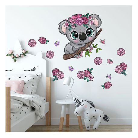 koala s kvitkami a motýľmi