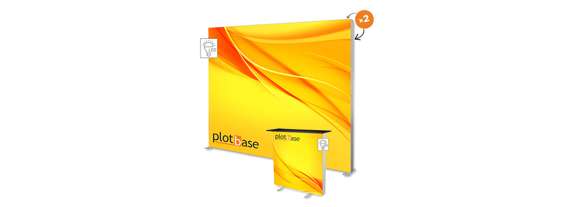 Podsvietená reklamná stena 4x2,5m s LED pultom